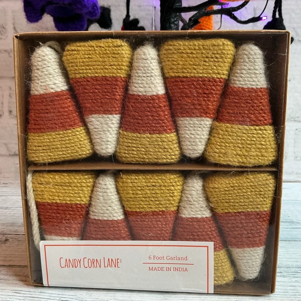 Candy Corn Lane Halloween Candy Corn 6Ft Garland